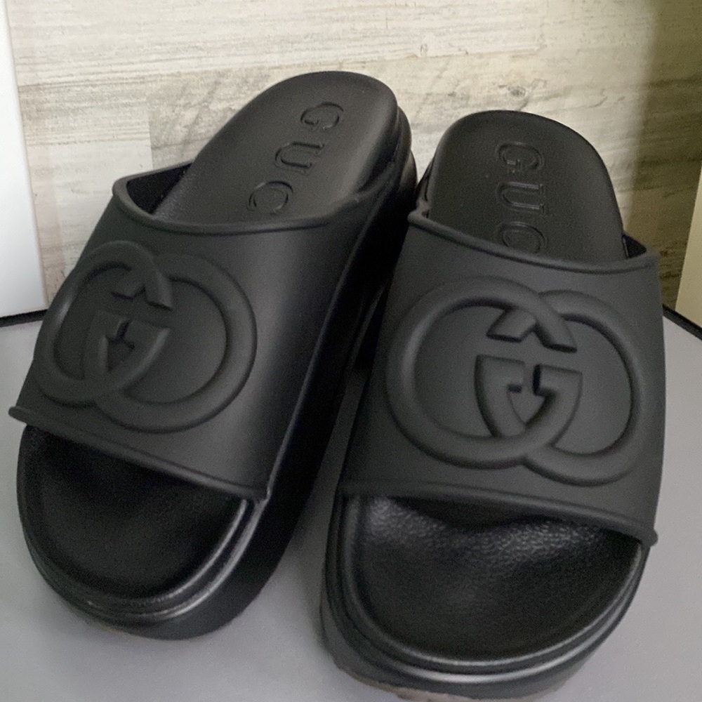 Gucci Double GG Platform shoes size 7.5-8 black